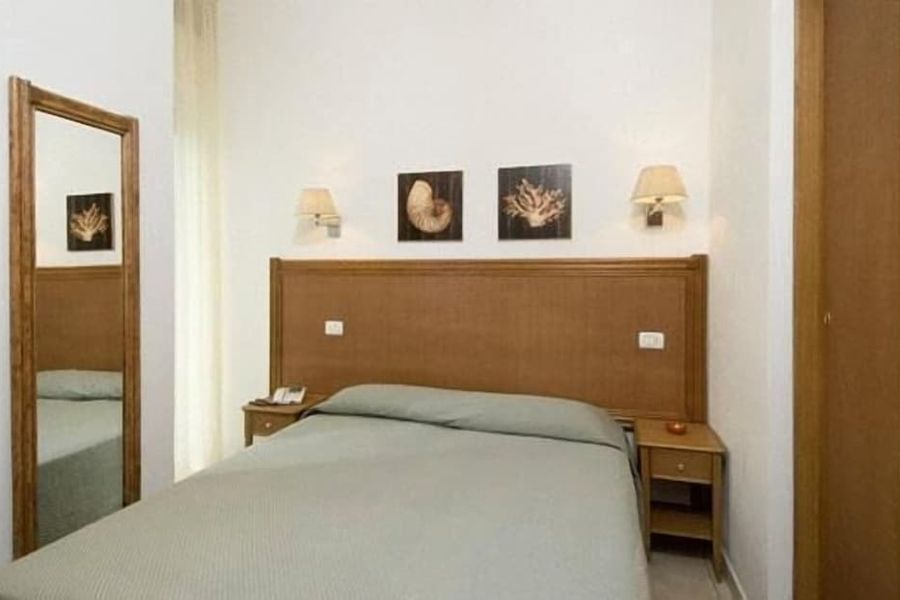 photo-1