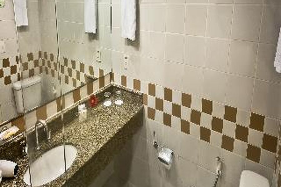photo-0