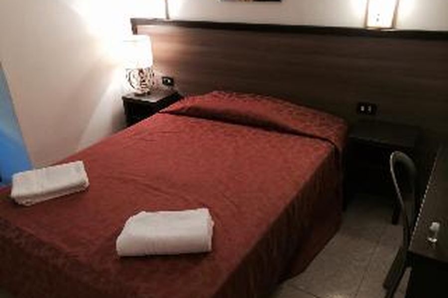 photo-0