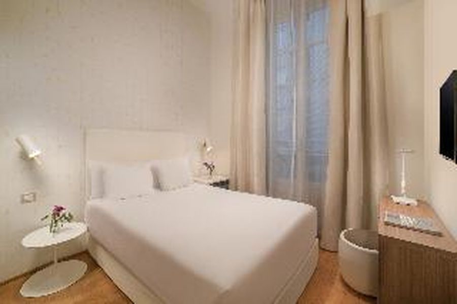 photo-1