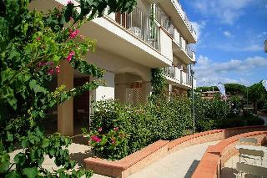 photo-1
