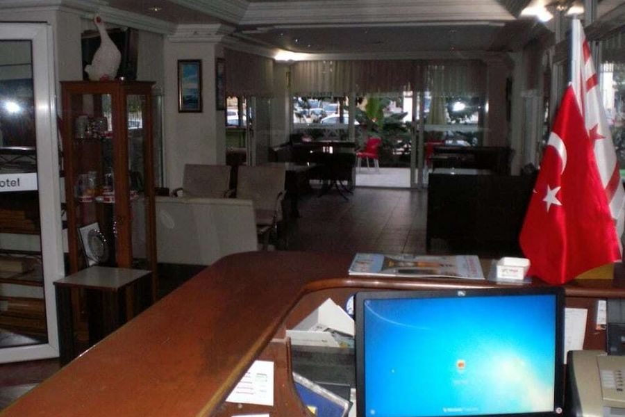 photo-1