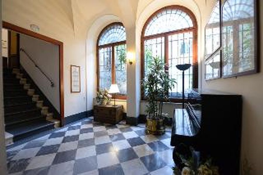 photo-1