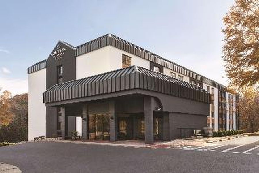 photo-1
