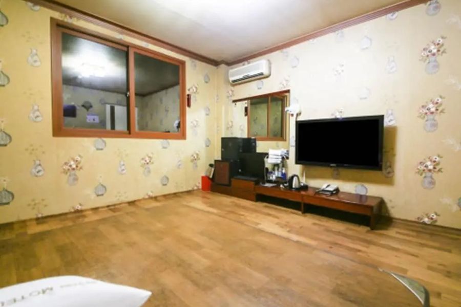 photo-1
