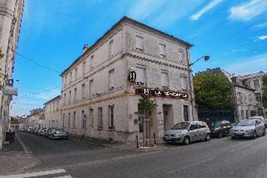 photo-0