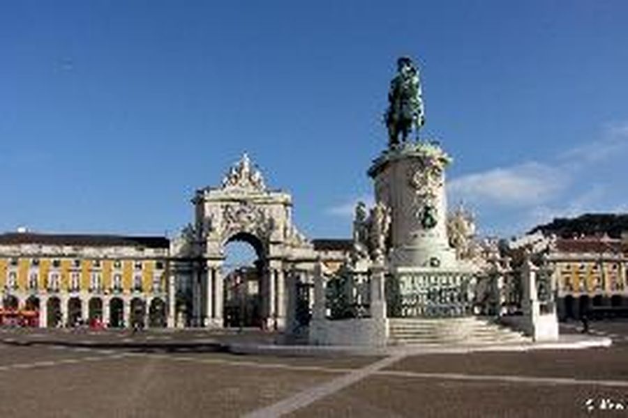photo-1