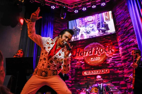 Jantar no Hard Rock Gramado com Show do Elvis