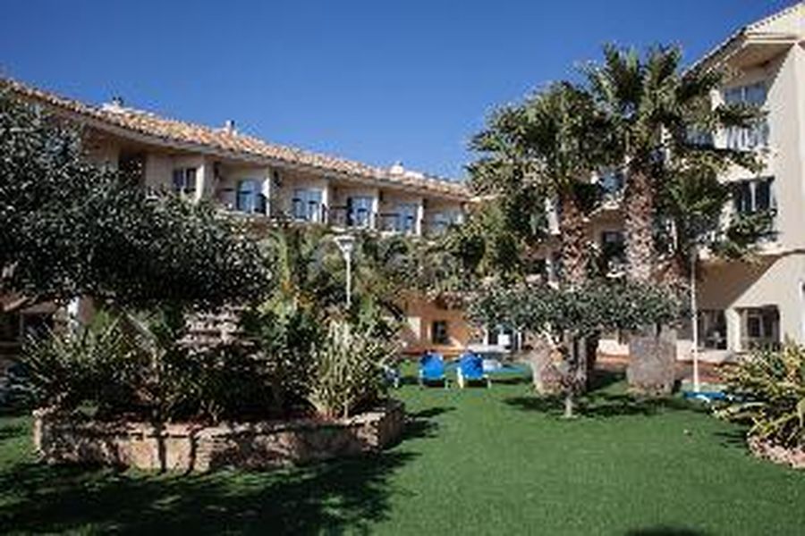 photo-1