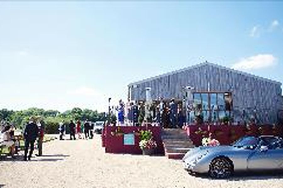 photo-1
