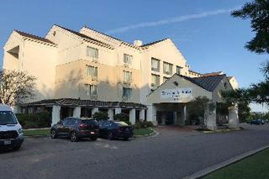 photo-1